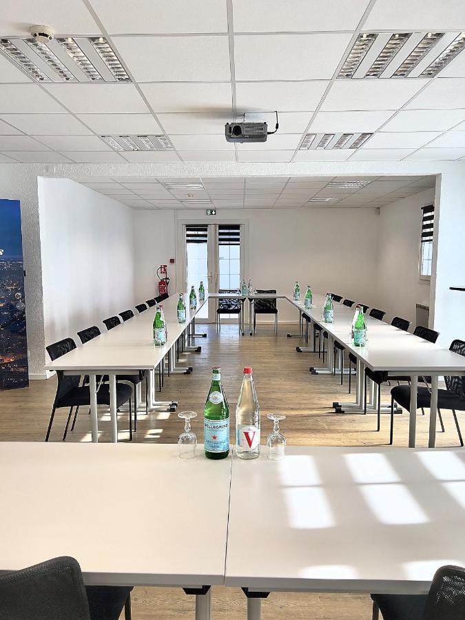 Kyriad Direct Reims Bezannes Εξωτερικό φωτογραφία