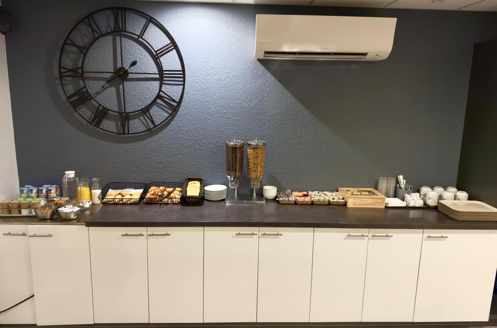 Kyriad Direct Reims Bezannes Εξωτερικό φωτογραφία